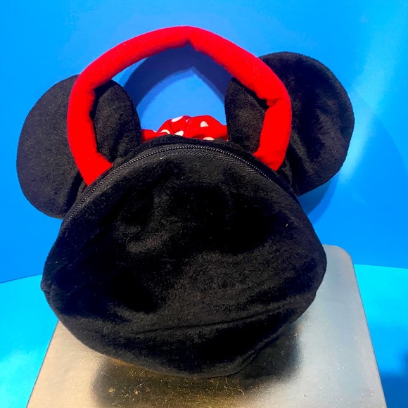 WALT DISNEY MINNIE MOUSE 3-D PLUSH PURSE WITH ZIPPER DISNEY TAG ATTACHED - Picture 8 of 12